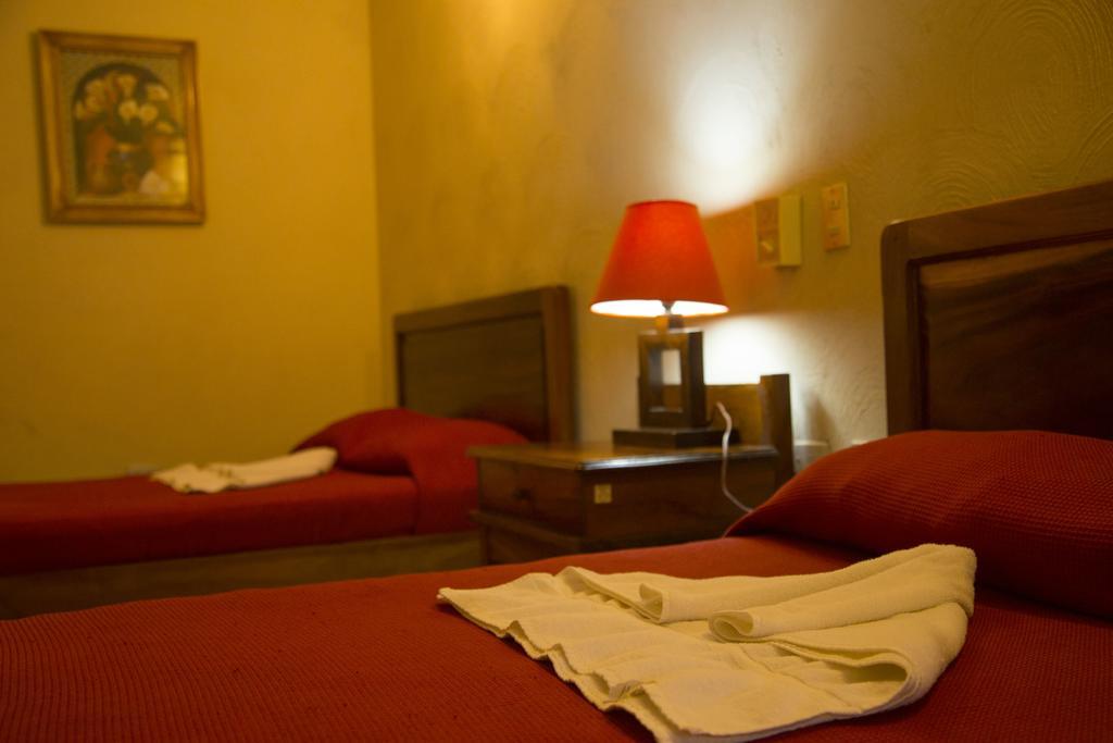 רטאלולאו Hotel Villa Hermosa מראה חיצוני תמונה