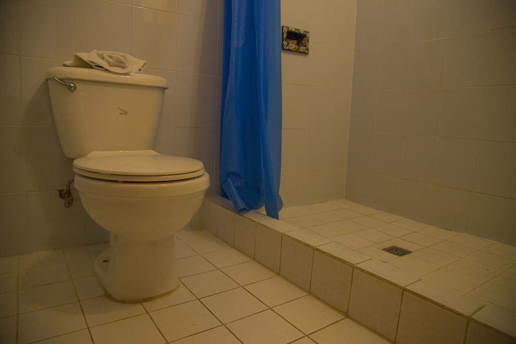 רטאלולאו Hotel Villa Hermosa מראה חיצוני תמונה